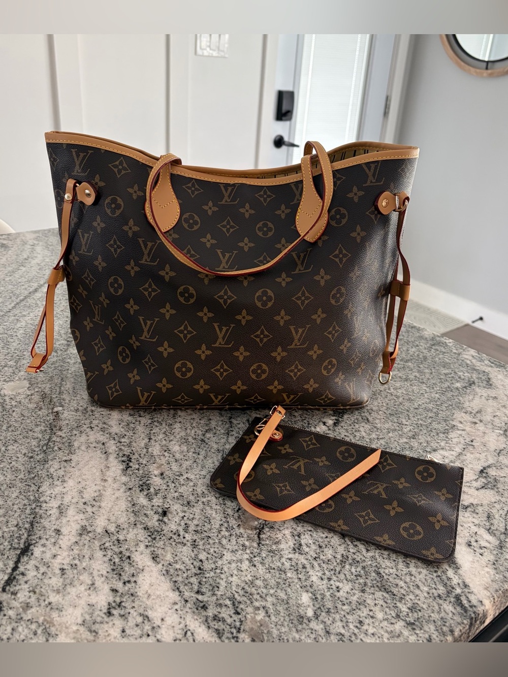 ⭐️WEEKEND SALE⭐️Monogram Canvas Neverfull Tote in Brown with Natural Trim